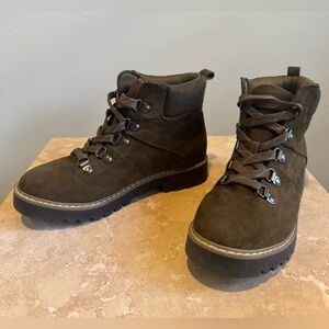 Cliffs by White Mountain Hiking Ankle Boots Women's Sabine Green Size US 5.5